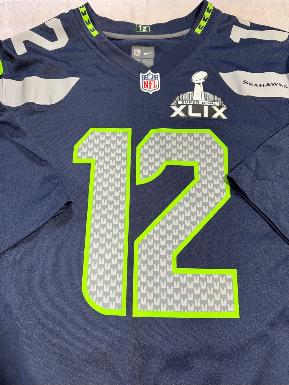 Nike Men's Seahawks #12 Jersey in Navy with Neon Green Accents
